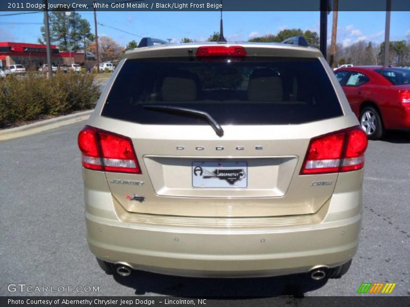 White Gold Metallic / Black/Light Frost Beige 2011 Dodge Journey Crew