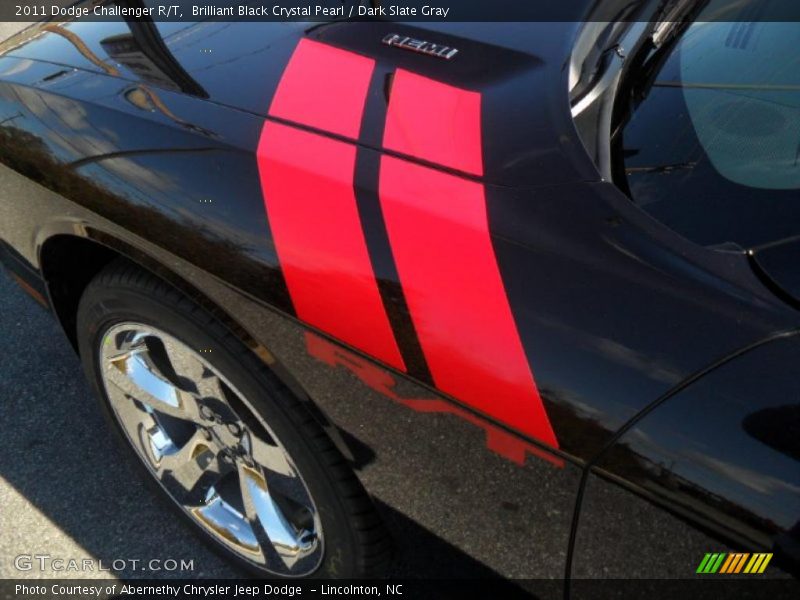Brilliant Black Crystal Pearl / Dark Slate Gray 2011 Dodge Challenger R/T