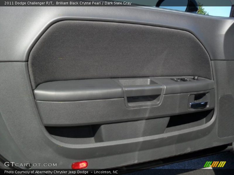 Brilliant Black Crystal Pearl / Dark Slate Gray 2011 Dodge Challenger R/T