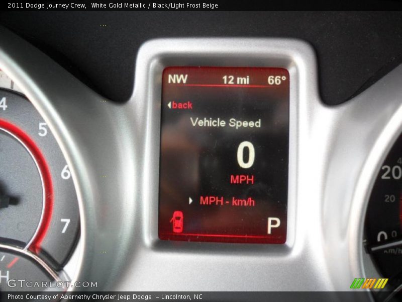 White Gold Metallic / Black/Light Frost Beige 2011 Dodge Journey Crew
