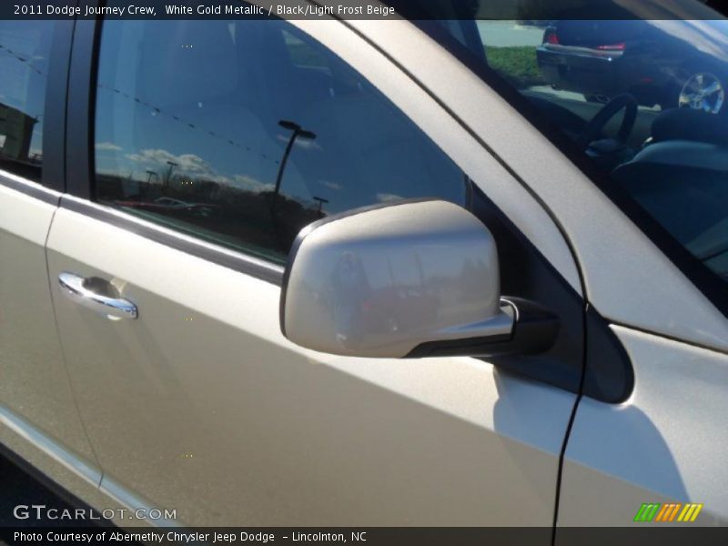 White Gold Metallic / Black/Light Frost Beige 2011 Dodge Journey Crew