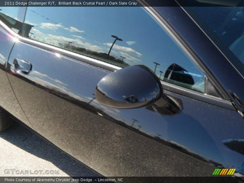Brilliant Black Crystal Pearl / Dark Slate Gray 2011 Dodge Challenger R/T