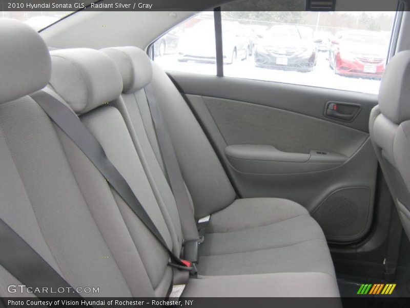 Radiant Silver / Gray 2010 Hyundai Sonata GLS
