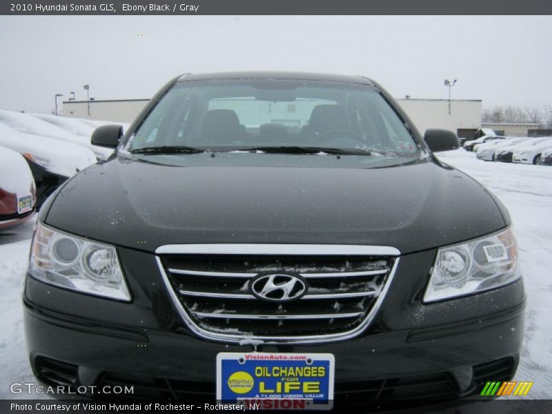 Ebony Black / Gray 2010 Hyundai Sonata GLS