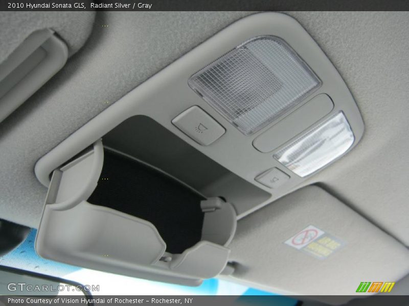 Radiant Silver / Gray 2010 Hyundai Sonata GLS