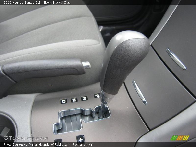 Ebony Black / Gray 2010 Hyundai Sonata GLS