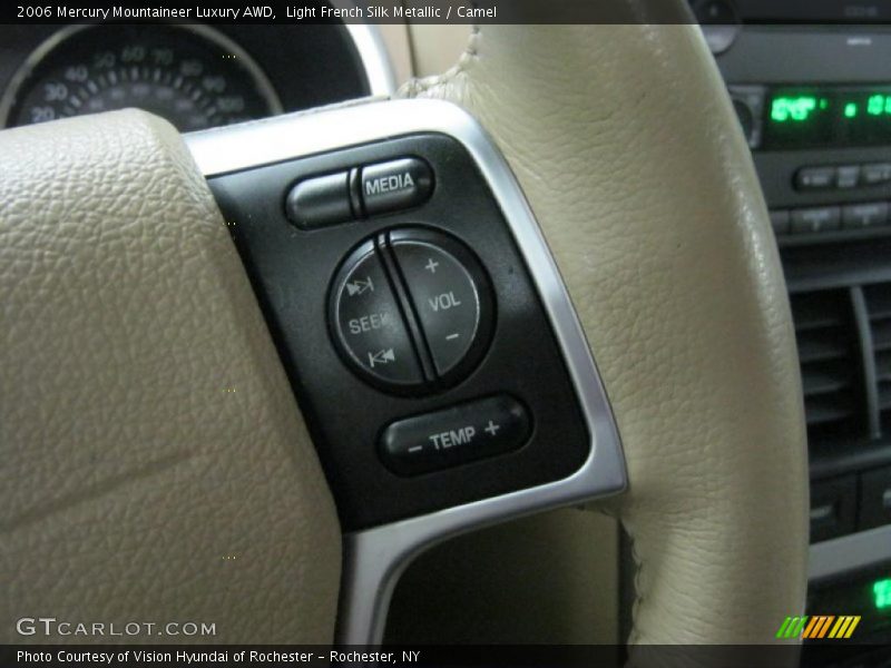 Light French Silk Metallic / Camel 2006 Mercury Mountaineer Luxury AWD
