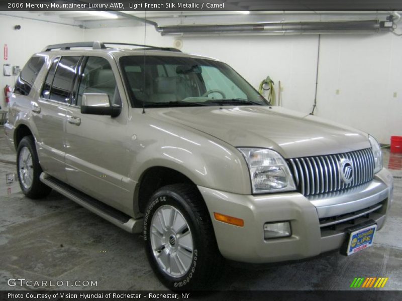 Light French Silk Metallic / Camel 2006 Mercury Mountaineer Luxury AWD