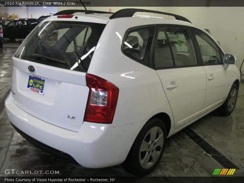 Clear White / Gray 2010 Kia Rondo LX