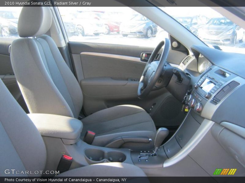 Radiant Silver / Gray 2010 Hyundai Sonata GLS