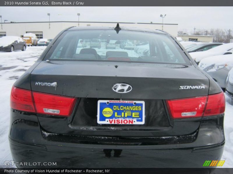 Ebony Black / Gray 2010 Hyundai Sonata GLS