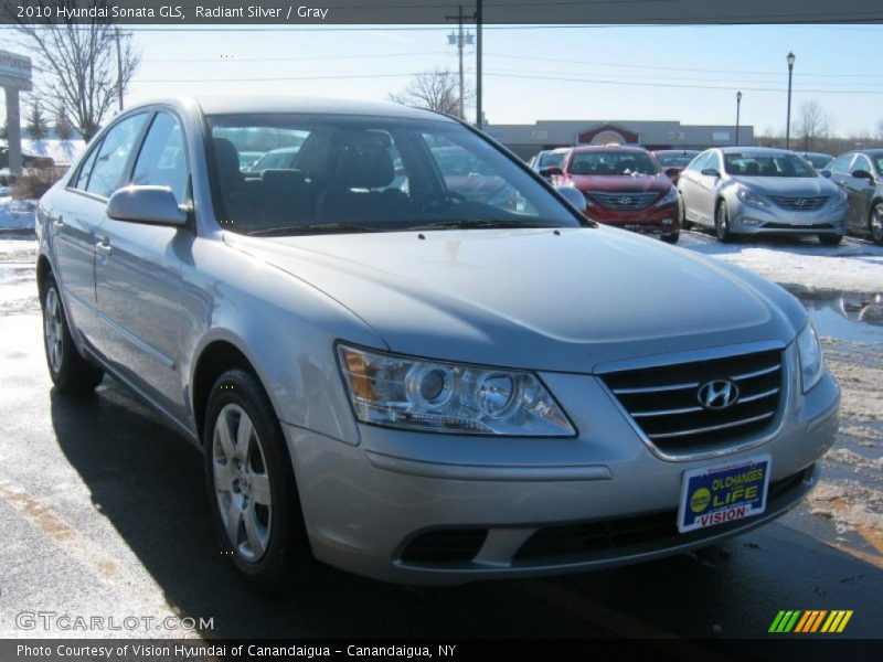 Radiant Silver / Gray 2010 Hyundai Sonata GLS