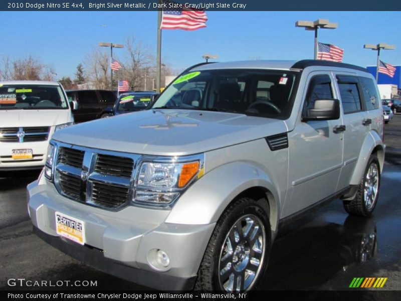 Bright Silver Metallic / Dark Slate Gray/Light Slate Gray 2010 Dodge Nitro SE 4x4