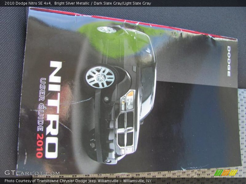 Bright Silver Metallic / Dark Slate Gray/Light Slate Gray 2010 Dodge Nitro SE 4x4