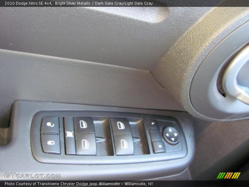 Bright Silver Metallic / Dark Slate Gray/Light Slate Gray 2010 Dodge Nitro SE 4x4