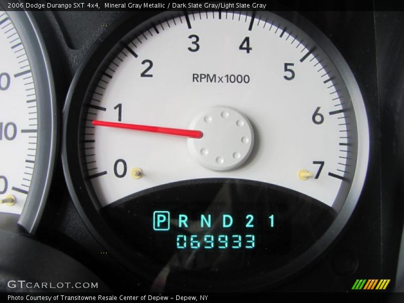 Mineral Gray Metallic / Dark Slate Gray/Light Slate Gray 2006 Dodge Durango SXT 4x4