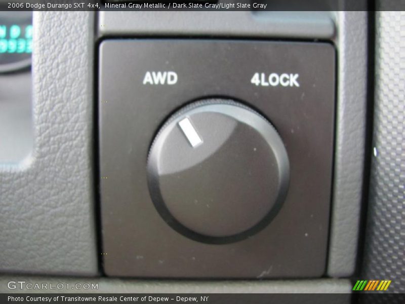 Mineral Gray Metallic / Dark Slate Gray/Light Slate Gray 2006 Dodge Durango SXT 4x4