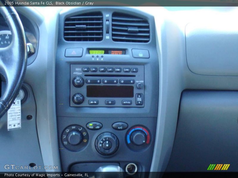 Black Obsidian / Gray 2005 Hyundai Santa Fe GLS