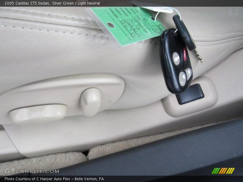 Silver Green / Light Neutral 2005 Cadillac CTS Sedan