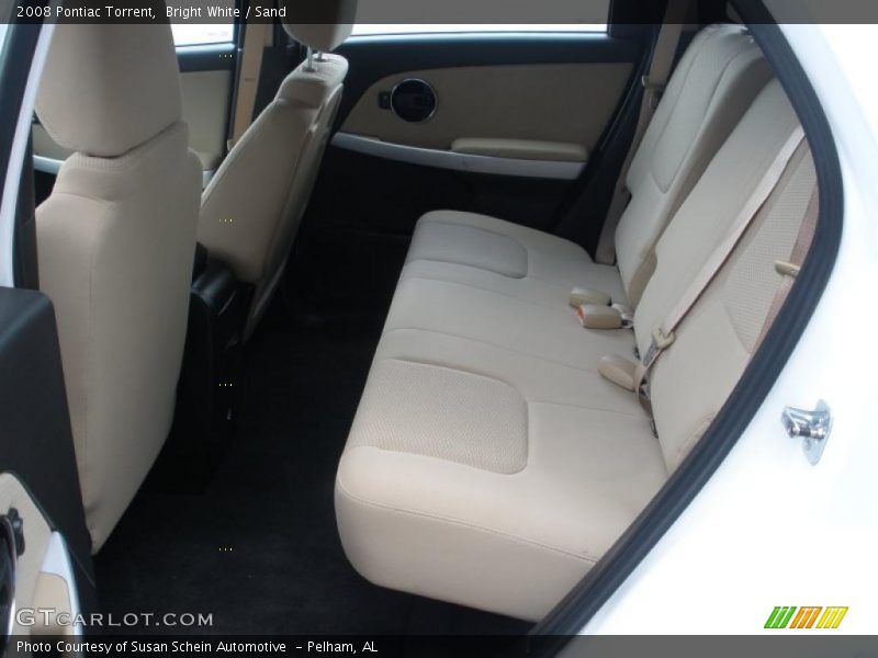Bright White / Sand 2008 Pontiac Torrent