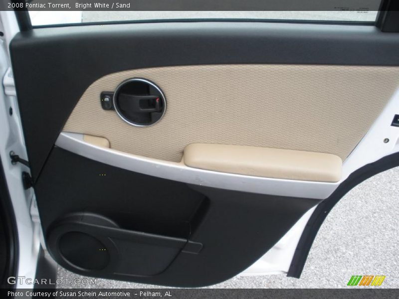 Bright White / Sand 2008 Pontiac Torrent