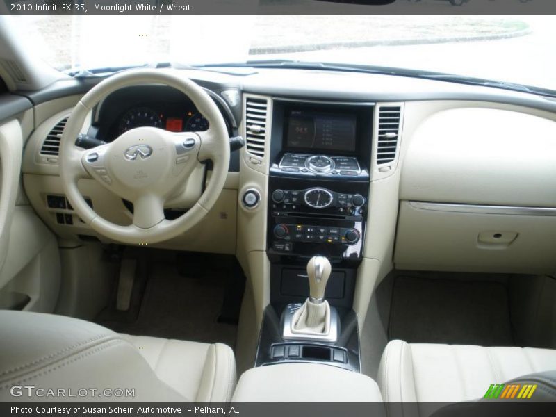 Dashboard of 2010 FX 35