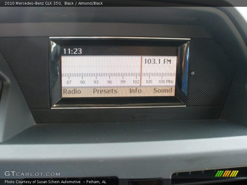Black / Almond/Black 2010 Mercedes-Benz GLK 350