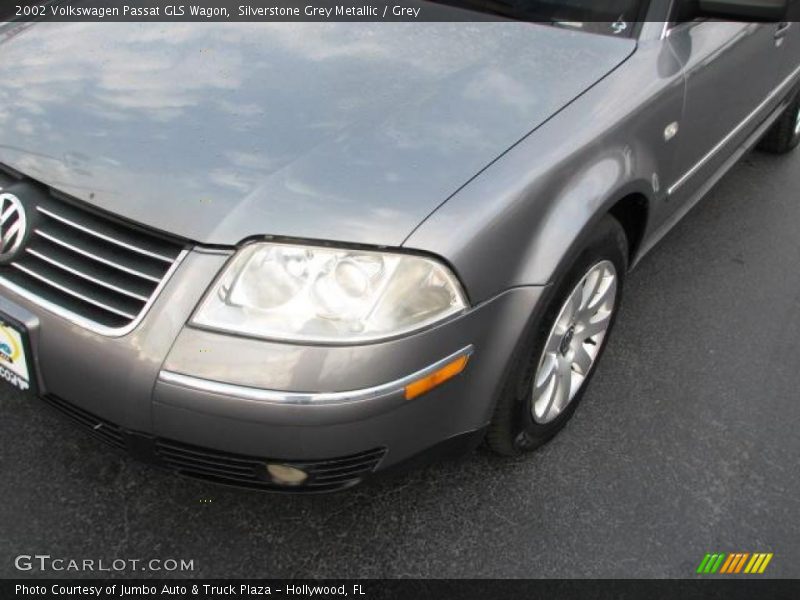 Silverstone Grey Metallic / Grey 2002 Volkswagen Passat GLS Wagon