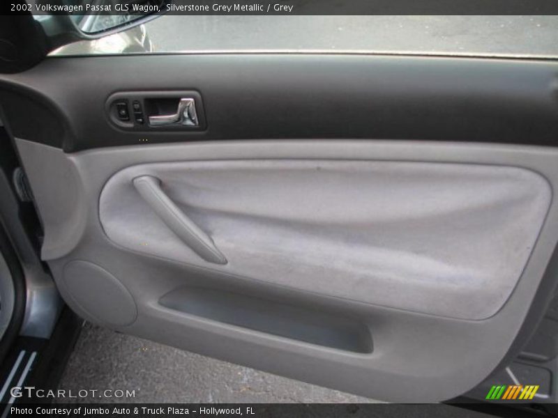 Door Panel of 2002 Passat GLS Wagon