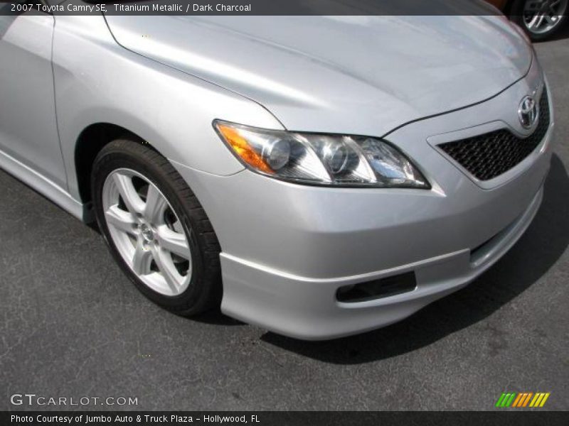 Titanium Metallic / Dark Charcoal 2007 Toyota Camry SE