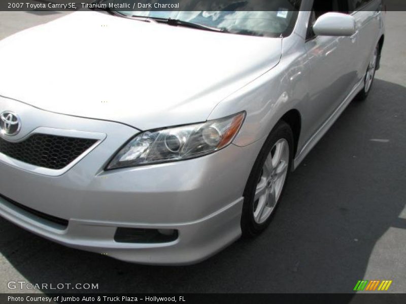 Titanium Metallic / Dark Charcoal 2007 Toyota Camry SE