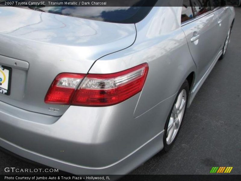 Titanium Metallic / Dark Charcoal 2007 Toyota Camry SE