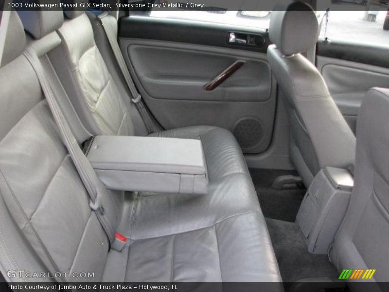 Silverstone Grey Metallic / Grey 2003 Volkswagen Passat GLX Sedan