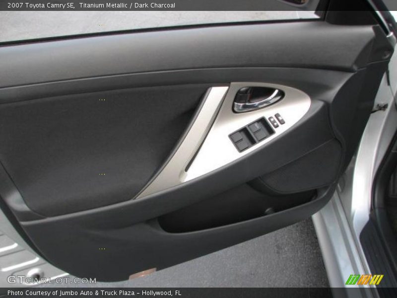 Titanium Metallic / Dark Charcoal 2007 Toyota Camry SE