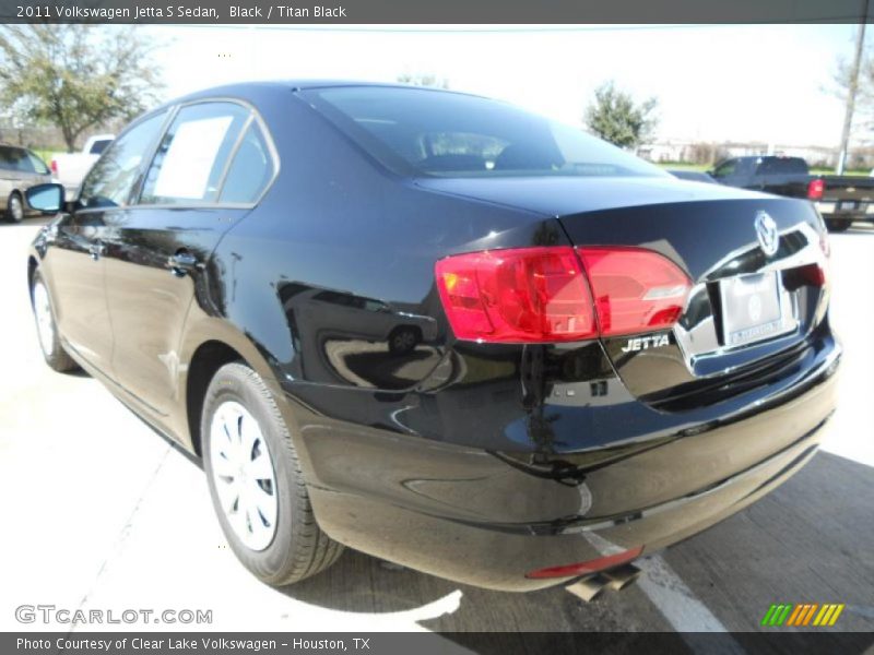 Black / Titan Black 2011 Volkswagen Jetta S Sedan