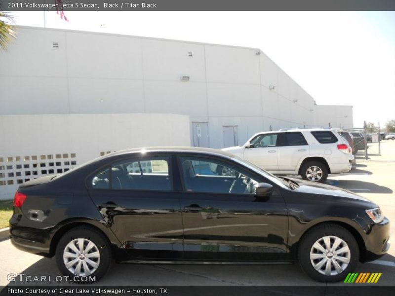 Black / Titan Black 2011 Volkswagen Jetta S Sedan