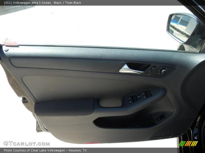 Black / Titan Black 2011 Volkswagen Jetta S Sedan