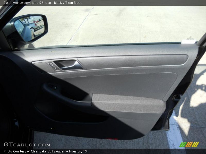 Black / Titan Black 2011 Volkswagen Jetta S Sedan