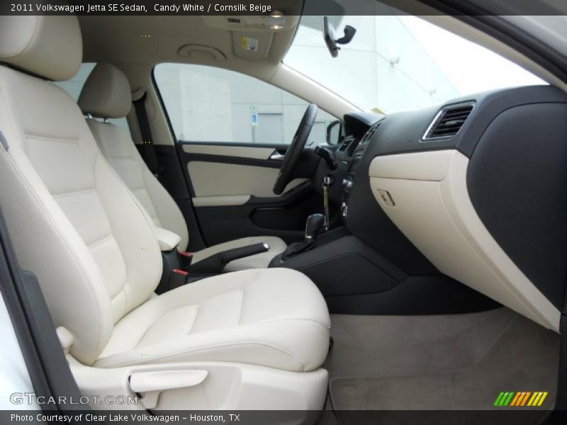 Candy White / Cornsilk Beige 2011 Volkswagen Jetta SE Sedan