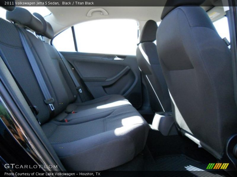 Black / Titan Black 2011 Volkswagen Jetta S Sedan