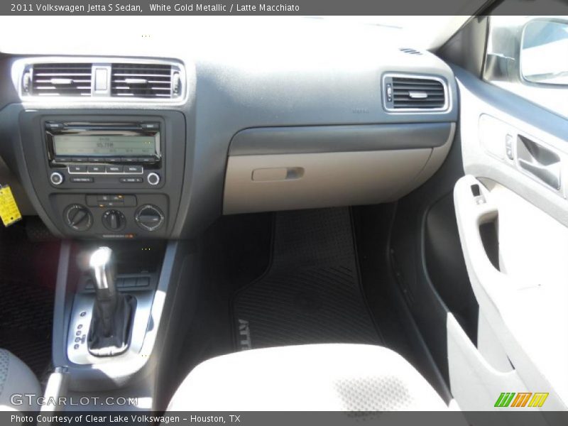White Gold Metallic / Latte Macchiato 2011 Volkswagen Jetta S Sedan