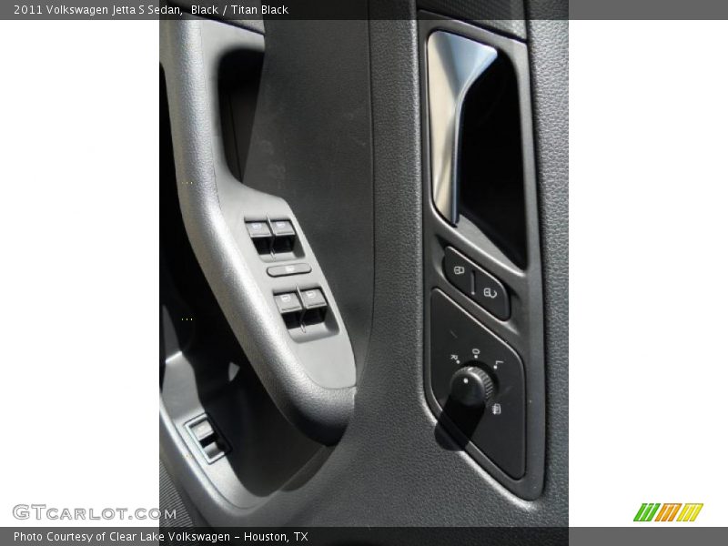 Black / Titan Black 2011 Volkswagen Jetta S Sedan