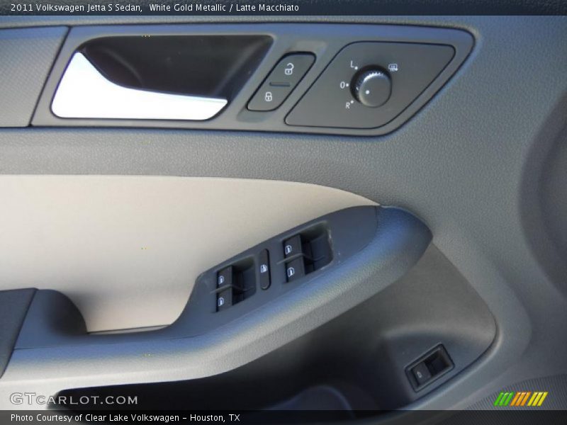 White Gold Metallic / Latte Macchiato 2011 Volkswagen Jetta S Sedan