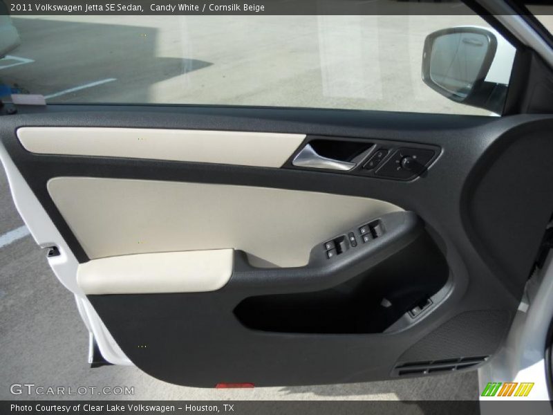 Candy White / Cornsilk Beige 2011 Volkswagen Jetta SE Sedan