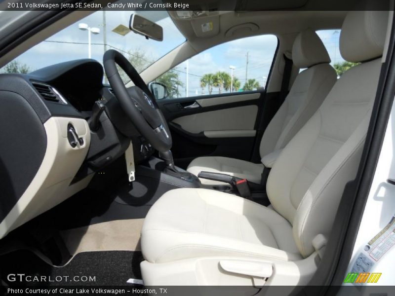 Candy White / Cornsilk Beige 2011 Volkswagen Jetta SE Sedan
