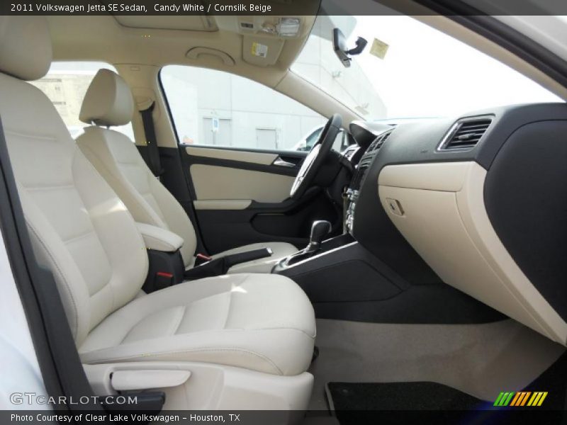 Candy White / Cornsilk Beige 2011 Volkswagen Jetta SE Sedan