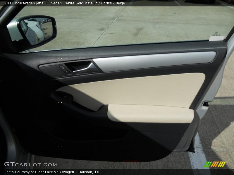 White Gold Metallic / Cornsilk Beige 2011 Volkswagen Jetta SEL Sedan