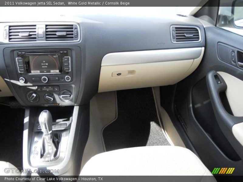 White Gold Metallic / Cornsilk Beige 2011 Volkswagen Jetta SEL Sedan