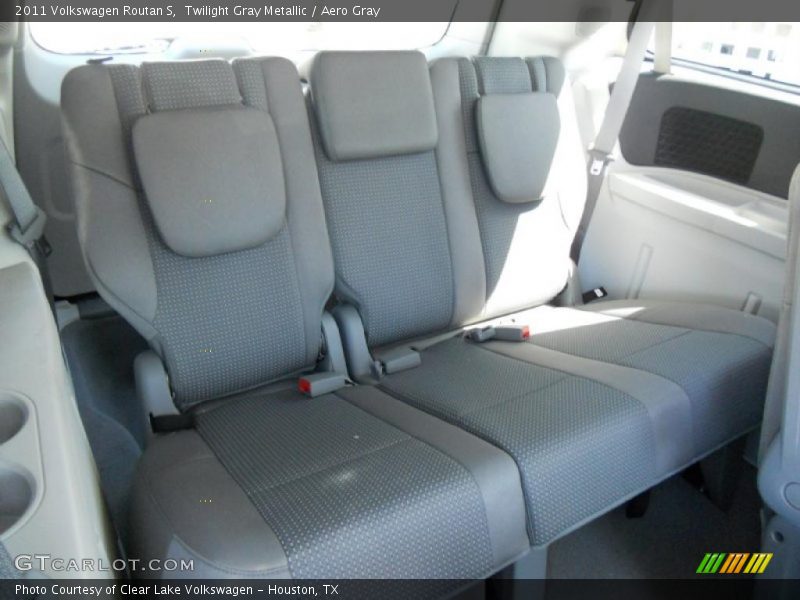 Twilight Gray Metallic / Aero Gray 2011 Volkswagen Routan S