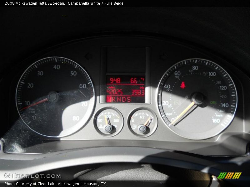 Campanella White / Pure Beige 2008 Volkswagen Jetta SE Sedan